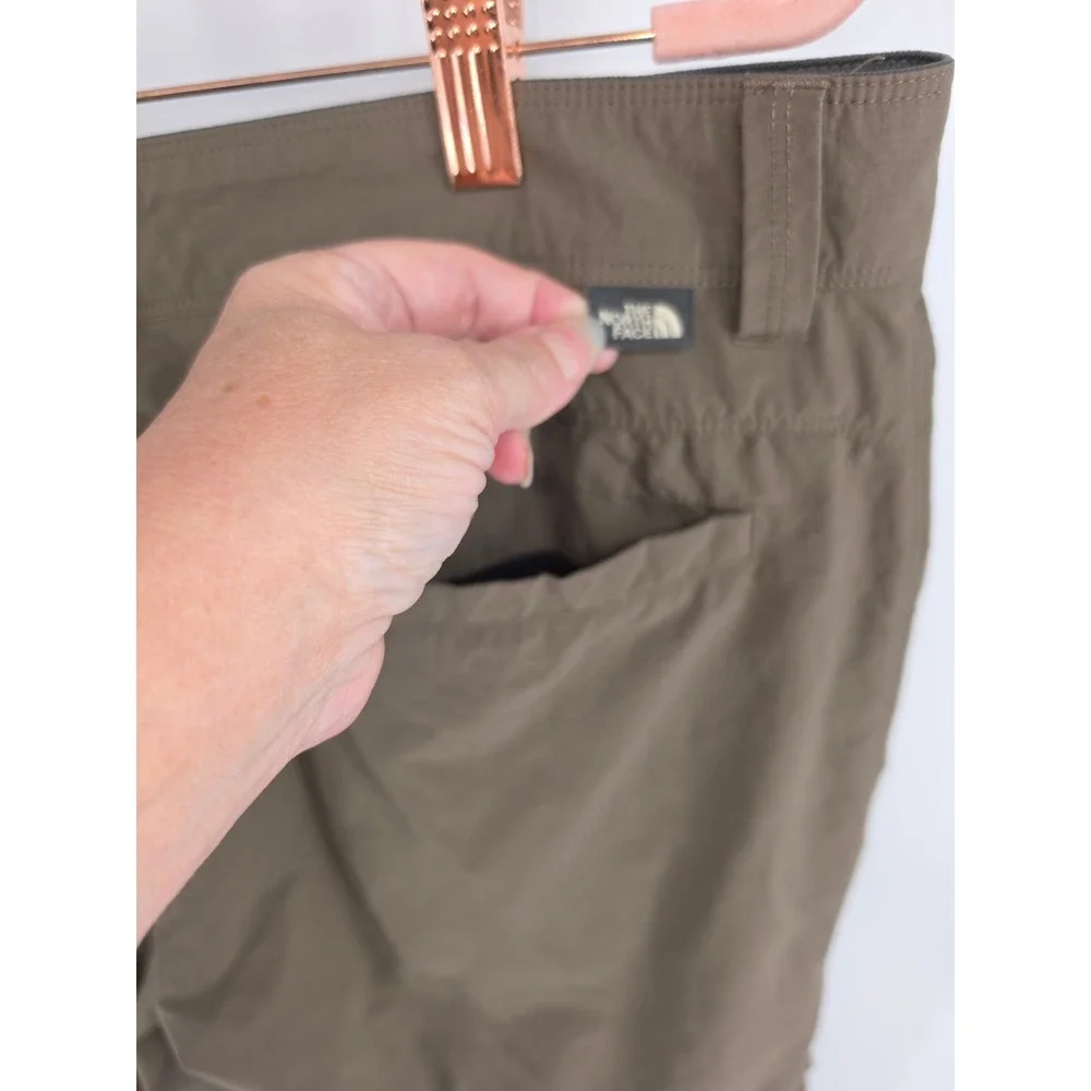 The North Face Mens Paramount Peak II Convertible Hiking Pants Olive Green 34